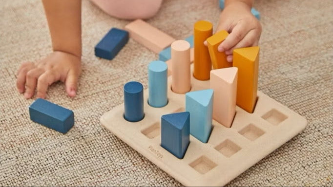 Geometric Peg Board